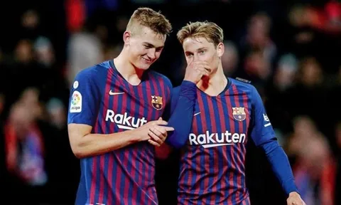 Những điều De Jong nói về De Ligt đang trở thành sự thật