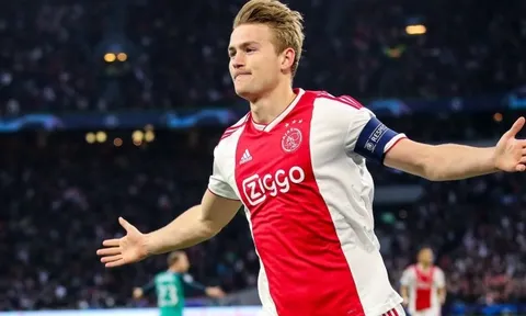Vui cho Man Utd vụ De Ligt: "Barca không chấp nhận đề nghị của Raiola"
