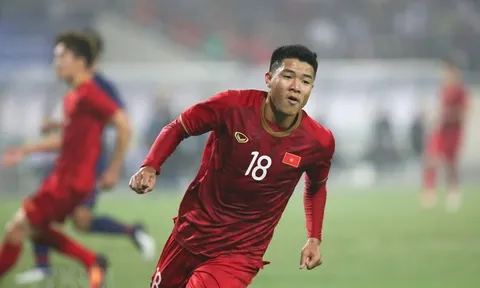 "Đen" bỏ đi, bây giờ hãy gọi Đức Chinh là "thần tài" của U23 Việt Nam!