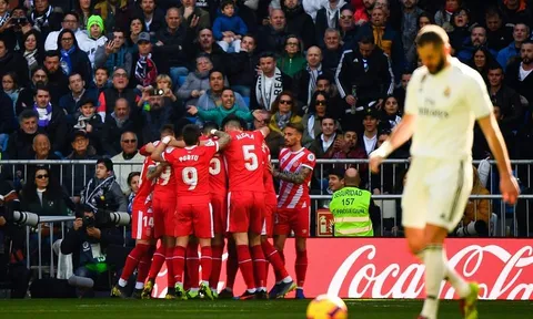 Địa chấn tại Bernabeu, 'hàng xóm' của Barca quật ngã Real Madrid