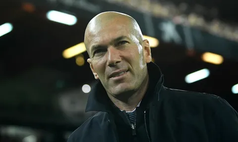 Đích thân gặp mặt Zidane, sao Man Utd đếm ngày xa Old Trafford