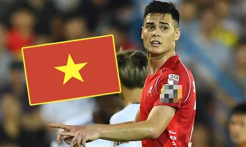 Đình Trọng chấn thương nặng: Đã đến lúc thầy Park trao cơ hội cho Adriano Schmidt?