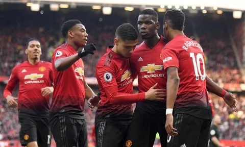 Đổ máu 'đổi' may mắn, Man United nghẹt thở tiếp tục cuộc đua top 4