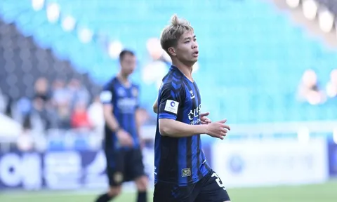 Báo Hàn trông chờ Công Phượng "giải cứu" Incheon United