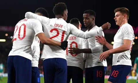 Đội hình hơn 200 triệu euro của U21 Anh: Mục tiêu Man Utd; Nhạc trưởng tương lai