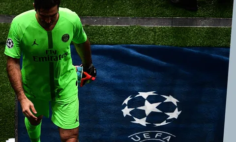 Đội hình huyền thoại chưa từng vô địch Champions League: Ronaldo và 3 QBV