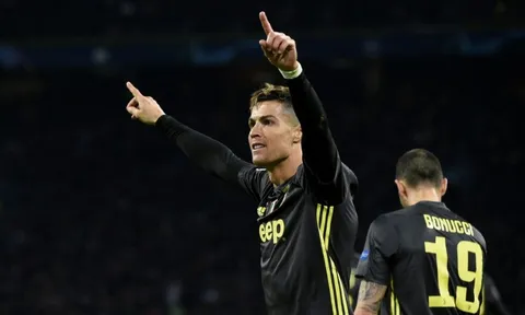 Đội hình tiêu biểu lượt đi tứ kết Champions League: Không thể khác được!