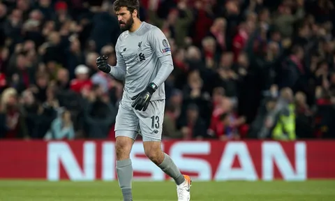 ĐHTB bán kết lượt về Champions League: Sắc đỏ bao phủ