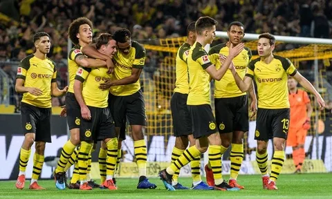 Dortmund 3-2 Leverkusen: Sự nhún nhường đáng sợ của Dortmund