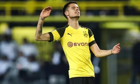 Dortmund sắp mất "viên ngọc thô" vì lý do oái ăm