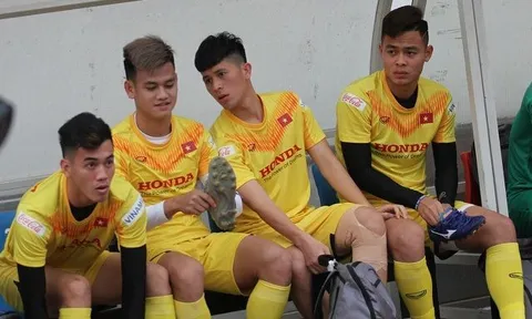 Đình Trọng đá chính trong ngày U23 Việt Nam thua sát nút Bahrain