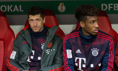 NÓNG! HLV Bayern xác nhận Lewandowski và Coman tẩn nhau