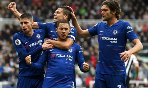 Đừng ngạc nhiên nếu Chelsea chỉ còn là đội bóng hạng trung mùa tới