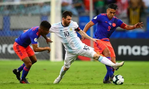 Đừng nói Argentina bế tắc, Messi đã có thể ghi bàn tình huống này