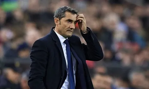 Được "kỵ sĩ áo đen" cứu giúp, Valverde tiếp tục đảm bảo tương lai với Barca