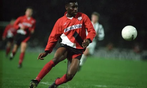 Jay-Jay Okocha và điệu nhảy hoang dã