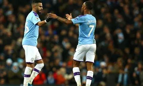 Fan Man City: "Đó là cứu tinh của Man Utd, cậu ta là thứ của nợ"
