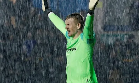 Everton hét giá cho mục tiêu thay thế De Gea của Man Utd