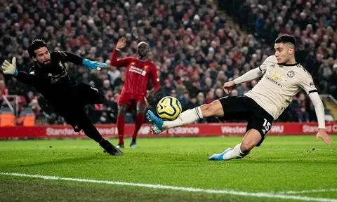 Evra: 'Tôi không đồng tình với BLĐ Man Utd nhưng...'