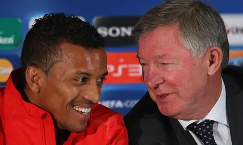 Tiết lộ không ngờ! Sir Alex "thả cửa" cho cầu thủ M.U say xỉn
