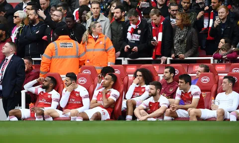"Thà dùng Ramsey một chân còn hơn chọn cậu ta"