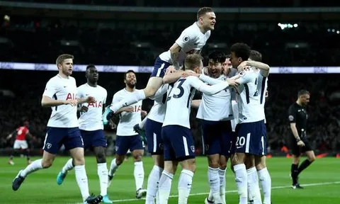 Fabregas cứ "troll" đi, nhưng sau cùng Tottenham vẫn là kẻ thắng!