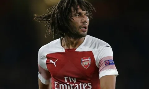 Fan Arsenal "hủy diệt" 1 cái tên ngay trước giờ đấu Everton