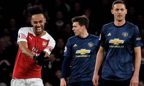 Fan Man Utd: "Anh ta là chữ ký tệ nhất mọi thời đại"