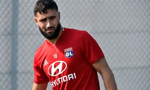 Fekir phá vỡ sự im lặng trước lời mời gọi từ Liverpool