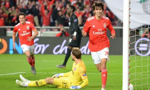 Man City nhảy vào cuộc đua giành sao trẻ với Chelsea