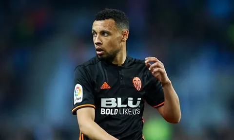 Cựu sao Arsenal lỡ ngày tái ngộ đội bóng cũ