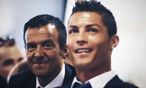 "Gà cưng" của Jorge Mendes phản ứng ra sao trước tin đồn đến M.U?