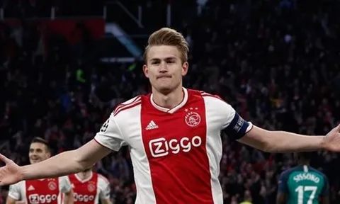 Gác Ramos sang một bên, Real chạy theo "cú lừa của MU"