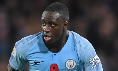 Gặp bão chấn thương, Man City sẽ "chiến" với Tottenham thế nào?