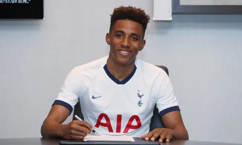 Gạt M.U và West Ham để chọn Spurs, đồng hương Mourinho nói thẳng lí do