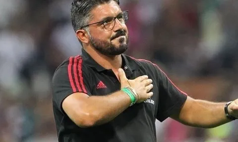 Gennaro Gattuso hành xử "nghĩa hiệp" ngày chia tay, Milanista bật khóc