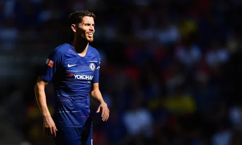 Vào sân từ ghế dự bị, Jorginho vẫn bị fan Chelsea la ó