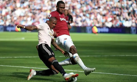 Ôm mộng "quái vật" làm Mourinho hoa mắt, M.U nhận cái tát 60 triệu bảng