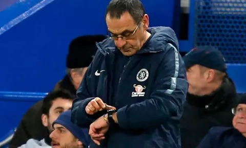 "Sarri đã có một quyết định ngu ngốc"