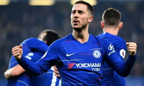 Hazard khen ngợi Kepa sau sự cố với HLV Sarri
