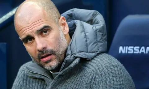 Guardiola: "Tôi xin lỗi huấn luyện viên Max Allegri"