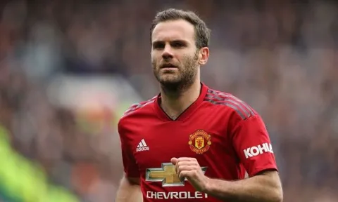 Sao Quỷ đỏ gặp riêng Ed Woodward để bàn về tương lai