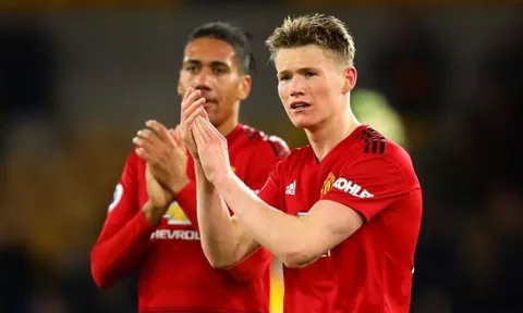 NÓNG! Rõ lý do Rashford, McTominay vắng mặt; Solskjaer để dành 1 'báu vật' ở trận gặp Barca