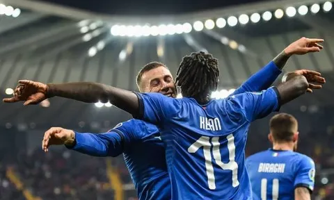 Ghi bàn ra mắt, sao trẻ 2000 đưa Italia đến chiến thắng