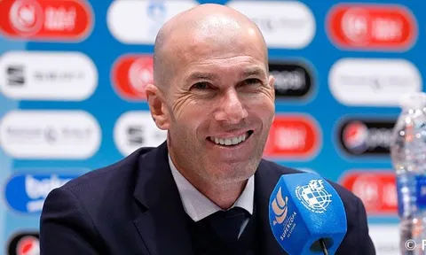 Giờ thì Real đã thấy, còn ai hơn Zinedine Zidane?
