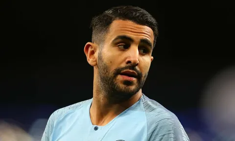 Guardiola xin lỗi 1 người vì đội hình Man City quá mạnh