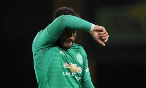 Gục ngã tại Molineux, Man United 'dừng cuộc chơi' ở Cúp FA