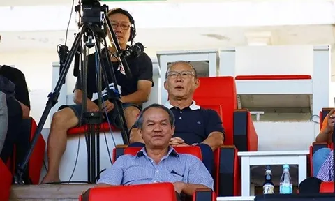 HAGL thua đau: Thôi thì bầu Đức quên V-League, mơ... World Cup