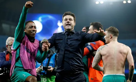 Tottenham quậy phá phòng thay đồ Etihad, HLV Pochettino gây sốc