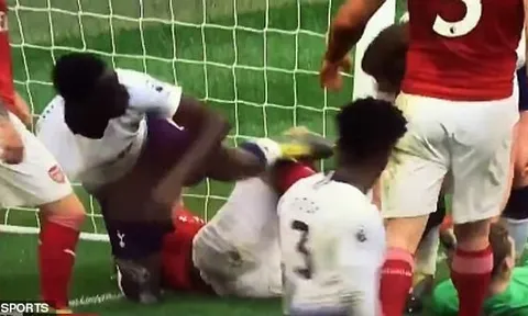 Hành động côn đồ, sao Tottenham bị Lacazette 'bóc phốt' trên mạng xã hội